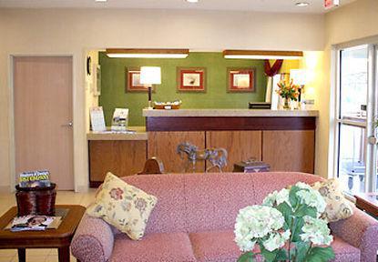 Fairfield Inn & Suites By Marriott Terre Haute Interior photo