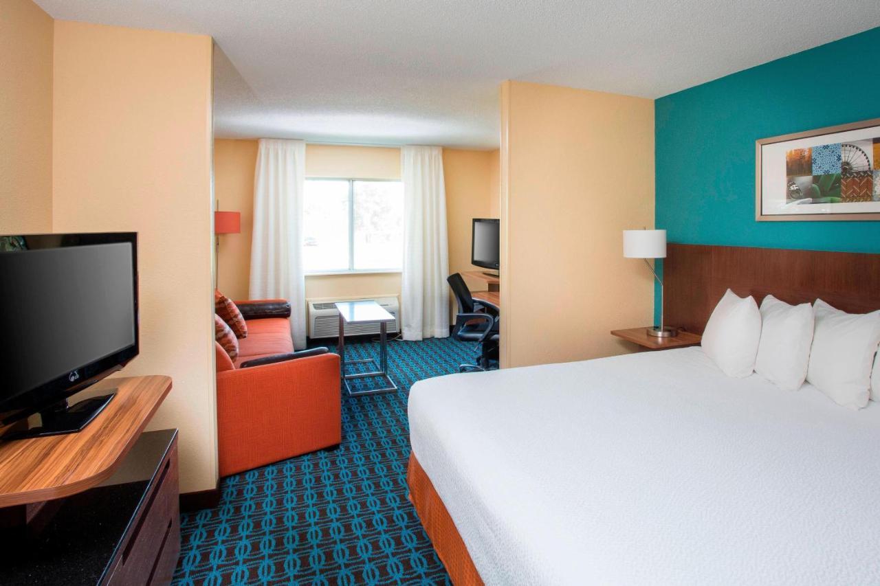 Fairfield Inn & Suites By Marriott Terre Haute Exterior photo